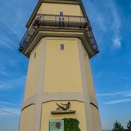 Art Tower *