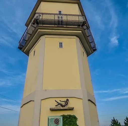 Art Tower *